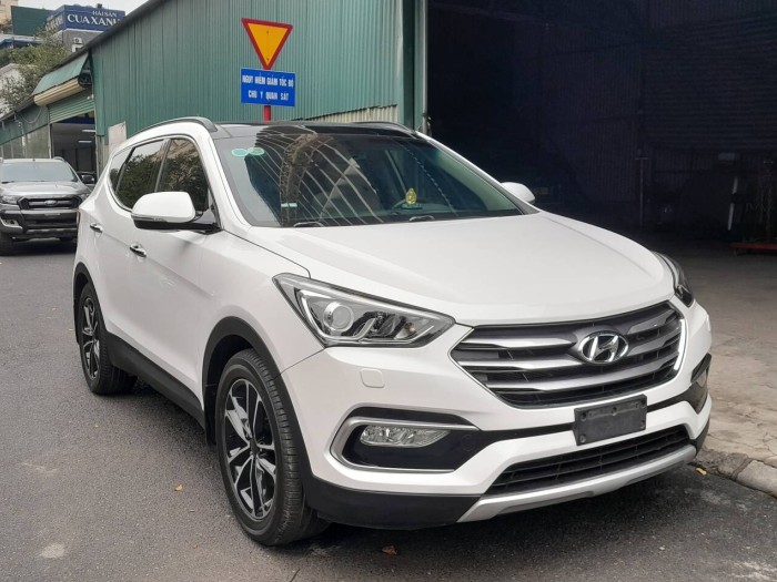 Hyundai santafe 2.4AT 2016 4wd trắng